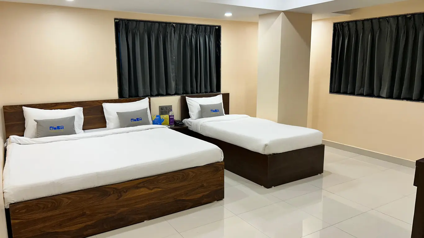 premium-room-shirdi